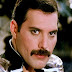 Freddie Mercury completaria hoje(05/09), 74 anos.