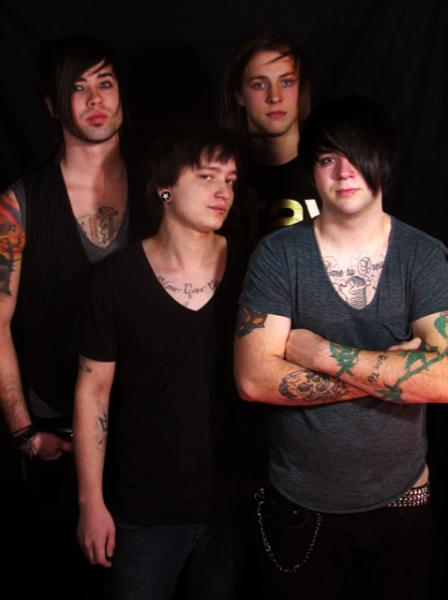 Эмо музыкальные группы. Council of the dead famous last words. Famous last words band. Famous last world группа. Famous last songs vol.