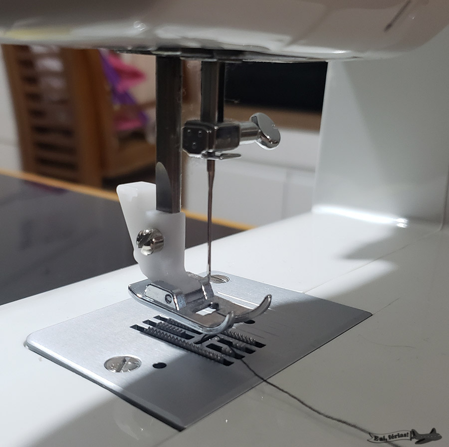 Review Máquina de Costurar Singer Start 1306 E aí, férias!