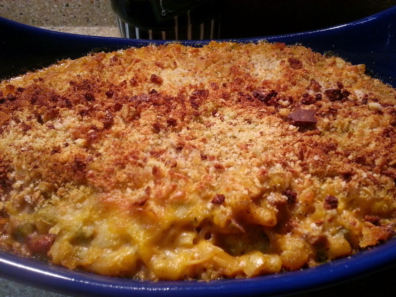 Netty Q's Pizza Mac and Cheese Casserole