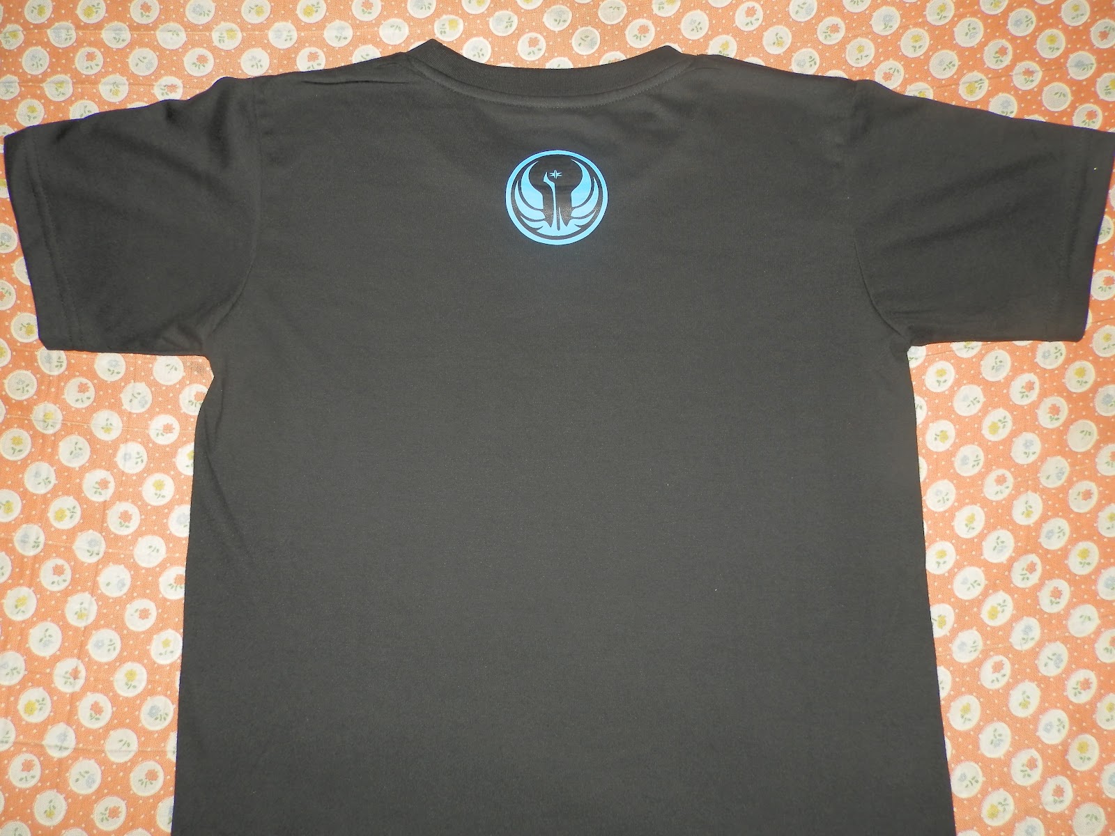 Gercee's Crib!: Star Wars: The Old Republic couple Tee's!