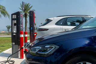 Audi, Porsche e VW inauguram rede de eletropostos no Brasil