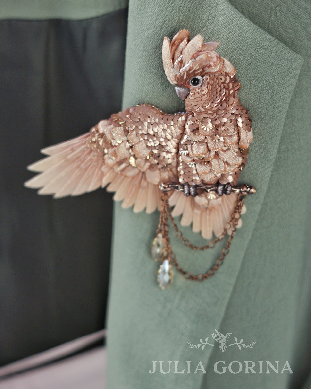 Amazing Bead Embroidered and Textile Bird Jewelry by JuliaGorinaBirds ...