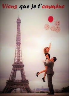 Couple amoureux dans une photo romantique à Paris