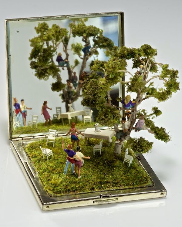 06-Kendal-Murray-Surreal-Miniature-Worlds-in-Everyday-Objects-www-designstack-co