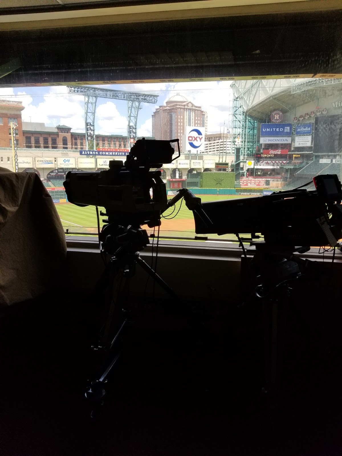 Traveling Baseball Babes Minute Maid Park Tour