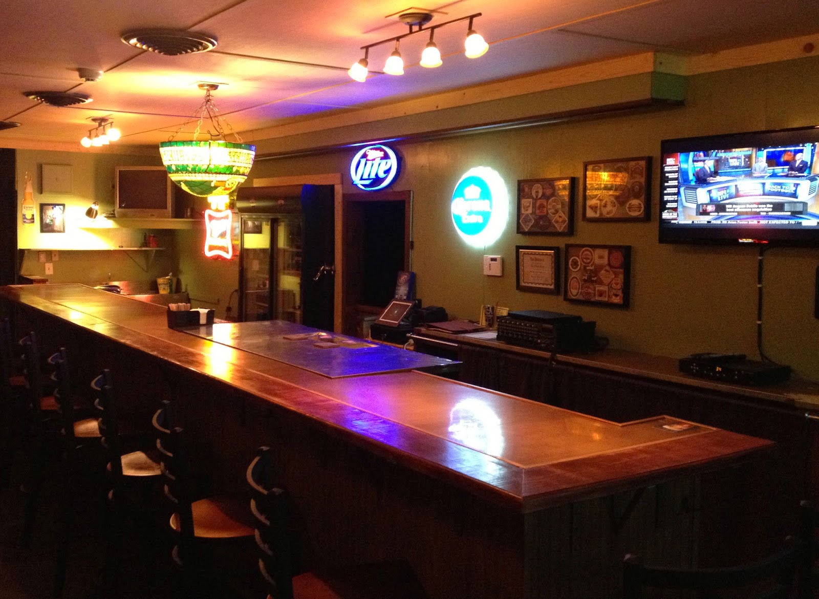 Elbow Room Columbus, MS Elbow Room Every girl deserves a makeover