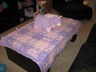 Inexpensive 5 yr old girl Unicorn Birthday Party