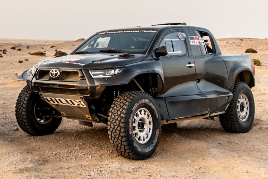 2021 Toyota Hilux Rally Dakar