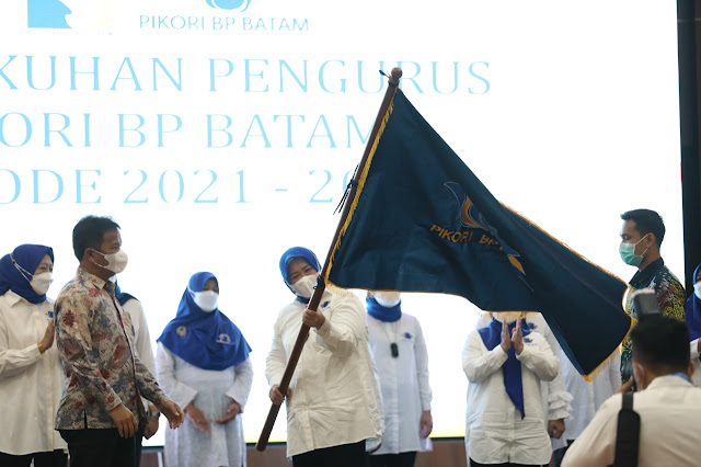 Dilantik Rudi Sebagai Ketua Umum PIKORI BP Batam, Wagub Marlin : PIKORI Memiliki Visi Sukseskan BP Batam Dilantik Rudi Sebagai Ketua Umum PIKORI BP Batam, Wagub Marlin : PIKORI Memiliki Visi Sukseskan BP Batam