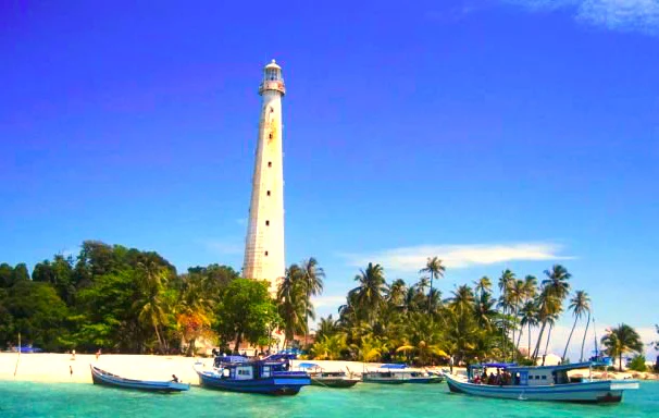 Gambar Pulau Lengkuas Di Bangka Belitung