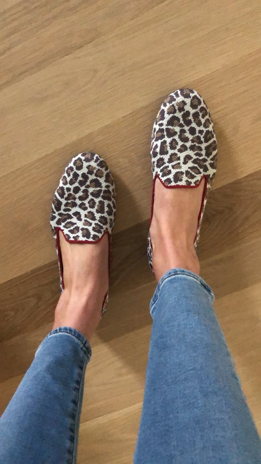 rothys mocha spot loafer