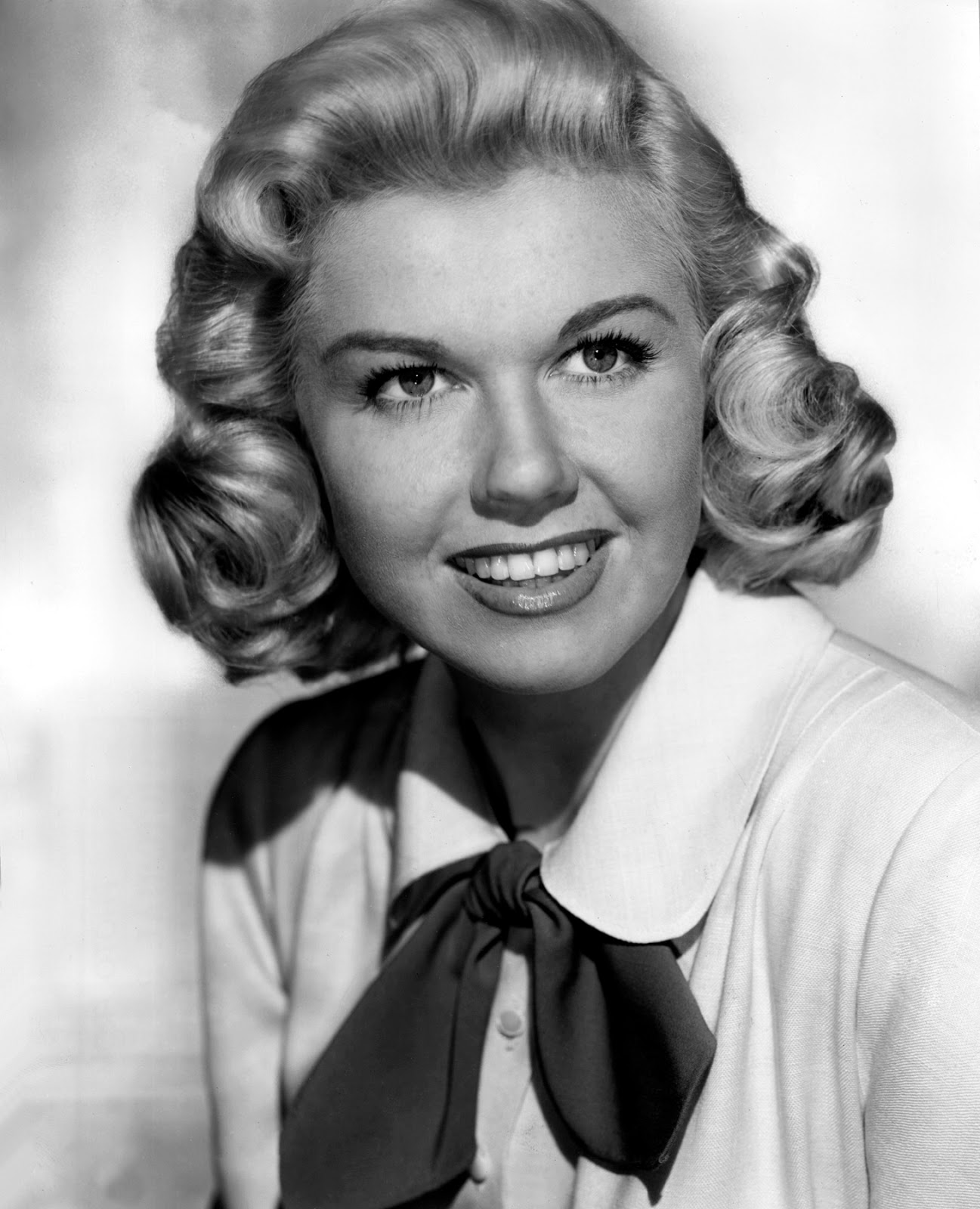 Love Those Classic Movies!!!: In Memoriam: Doris Day (1922 - 2019)