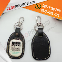 gantungan kunci kulit imitasi model kotak besar, Produk Gantungan Kunci Bentuk Kotak Custom Logo Berkualitas, Custom Resin Keychain Gantungan Kunci Kulit, Gantungan Kunci Kulit Kotak Resin Untuk Souvenir, Souvenir Promosi Gantungan Kunci Kulit Resin Kotak, Gk Resin Kotak Custom