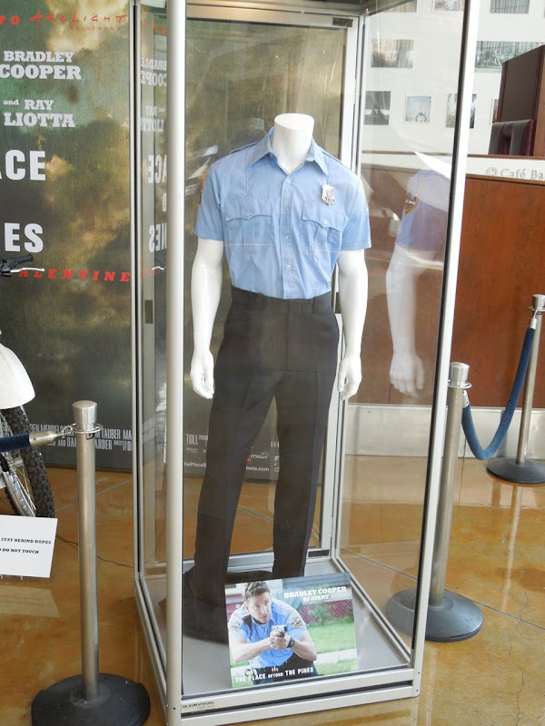 Bradley Cooper police uniform Place Beyond The Pines