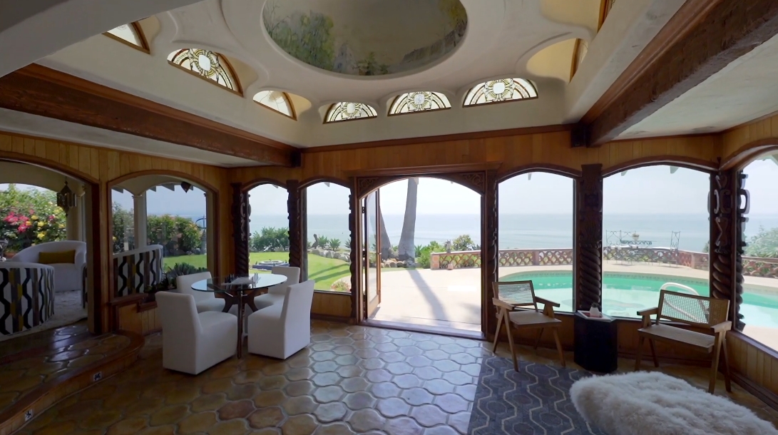 27 Interior Design Photos vs. 5270 Chelsea St, La Jolla, CA Luxury Home Tour