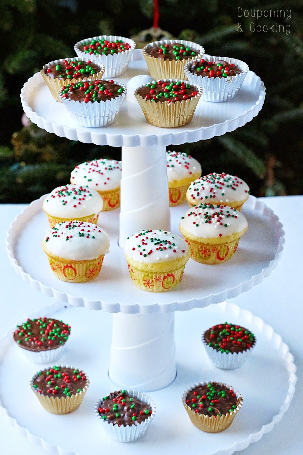 Christmas dessert party Tobins' Tastes: Easy Crock Pot Christmas Candy & A Holiday Dessert