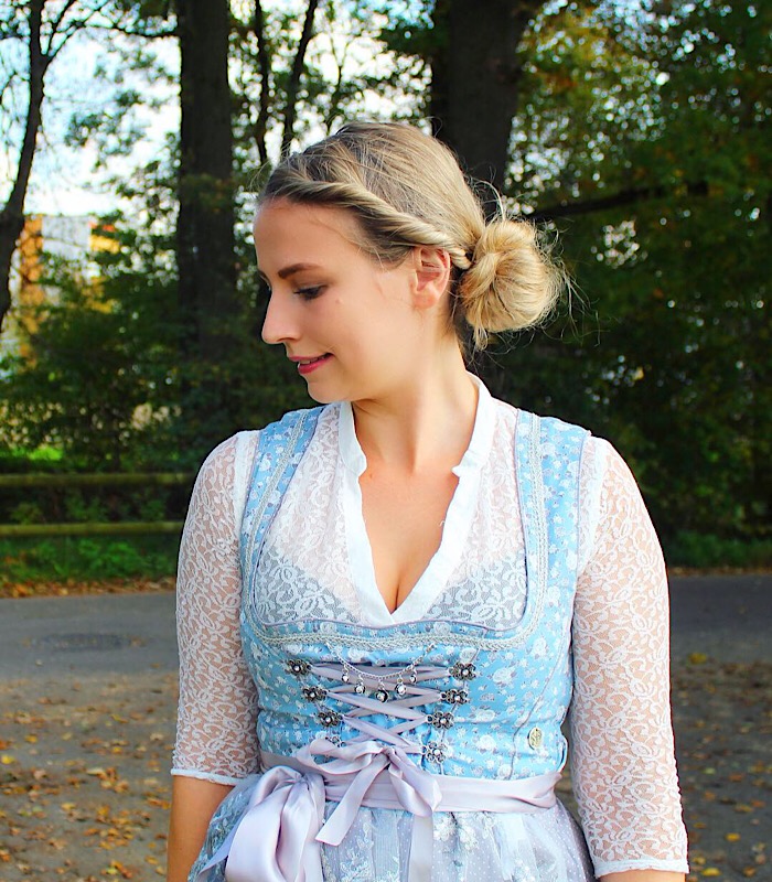 elegante Dirndlfrisur