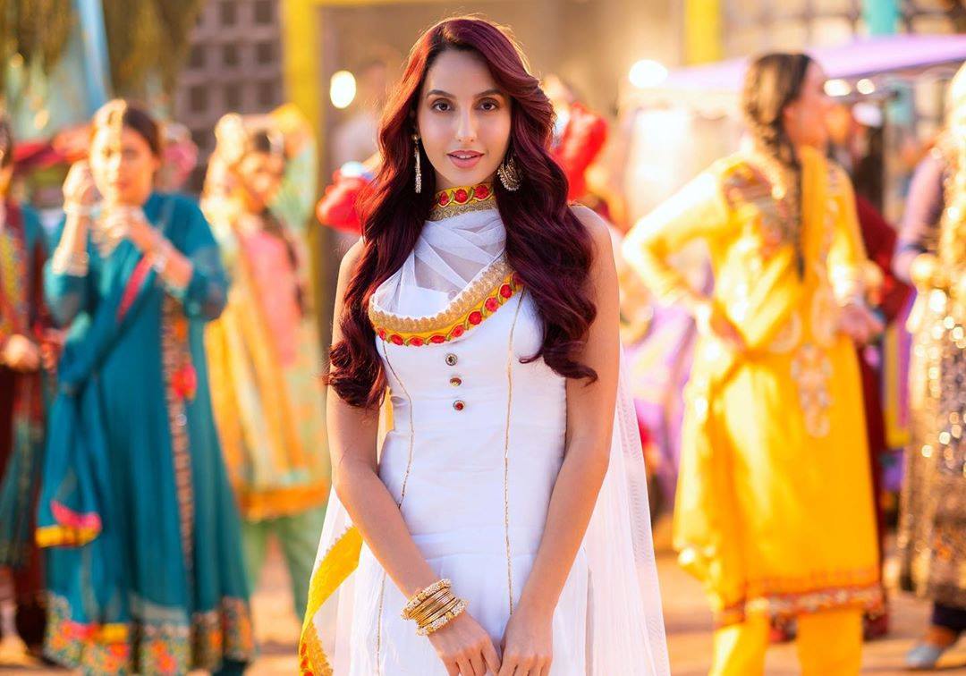 Nora Fatehi Hot Look Photo