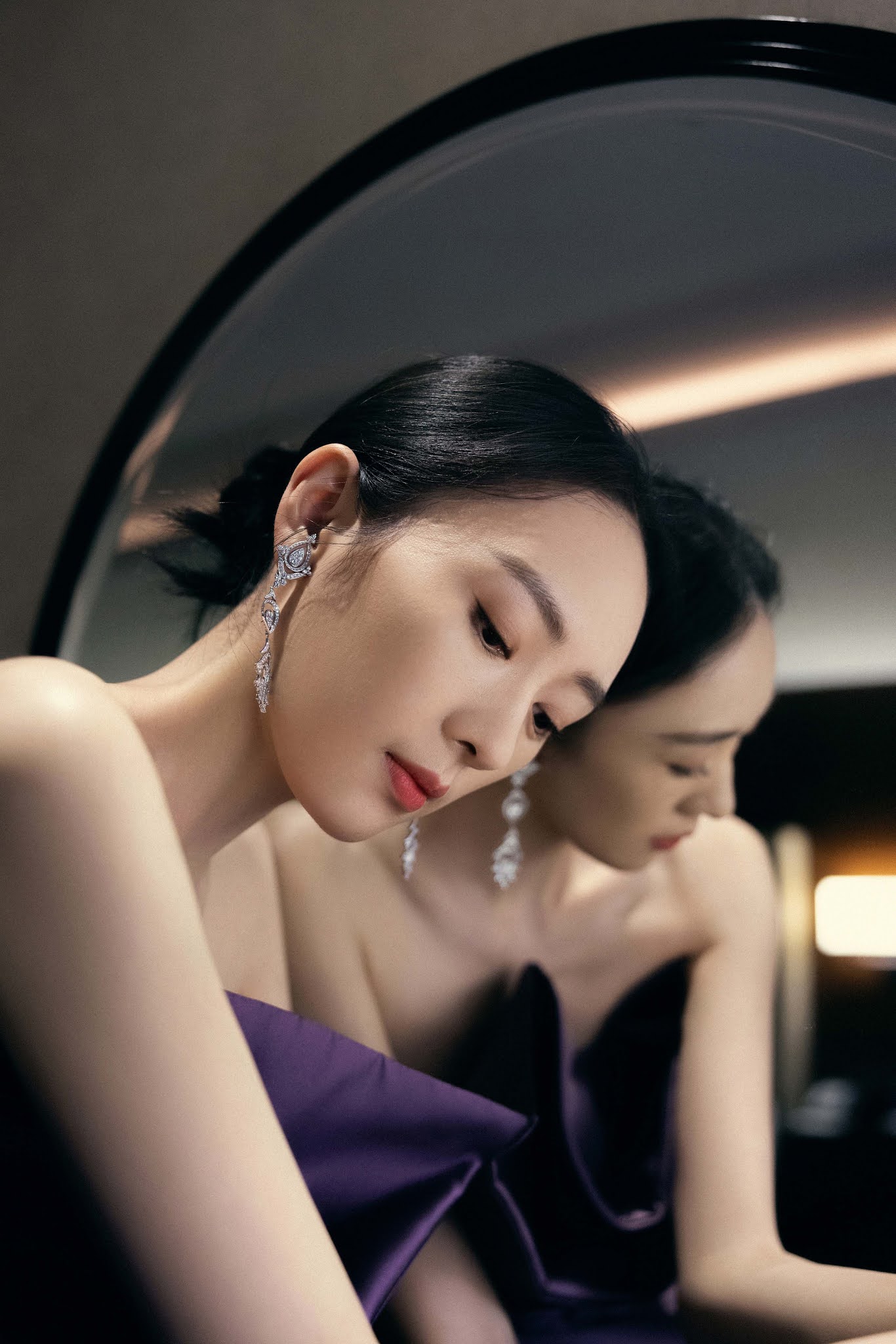 China Entertainment News Tong Yao poses for photo shoot