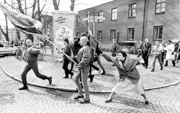 Combatir el fascismo a hostias: ventajas e inconvenientes