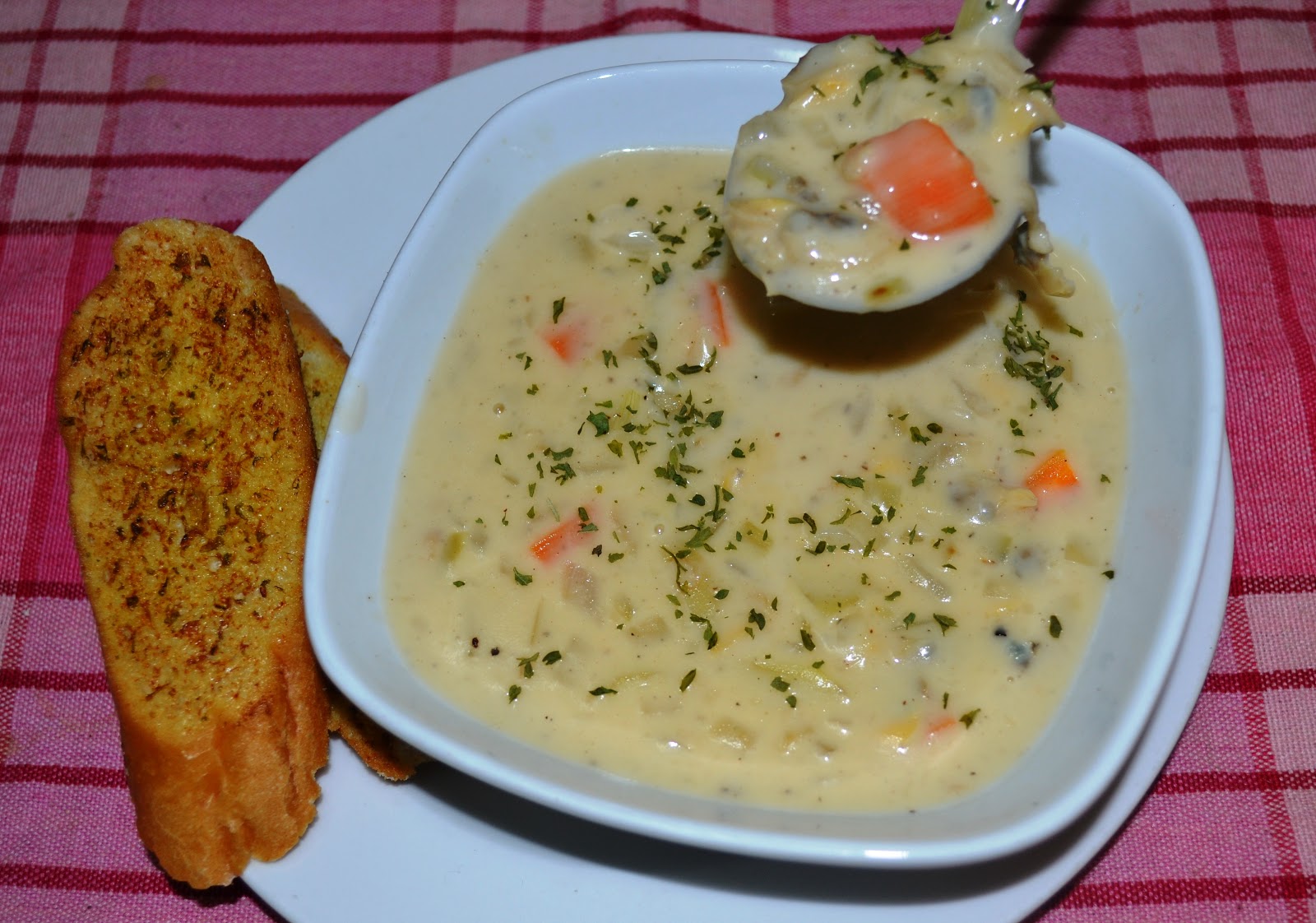 Food@Home Sweet Home: New England Clam Chowder