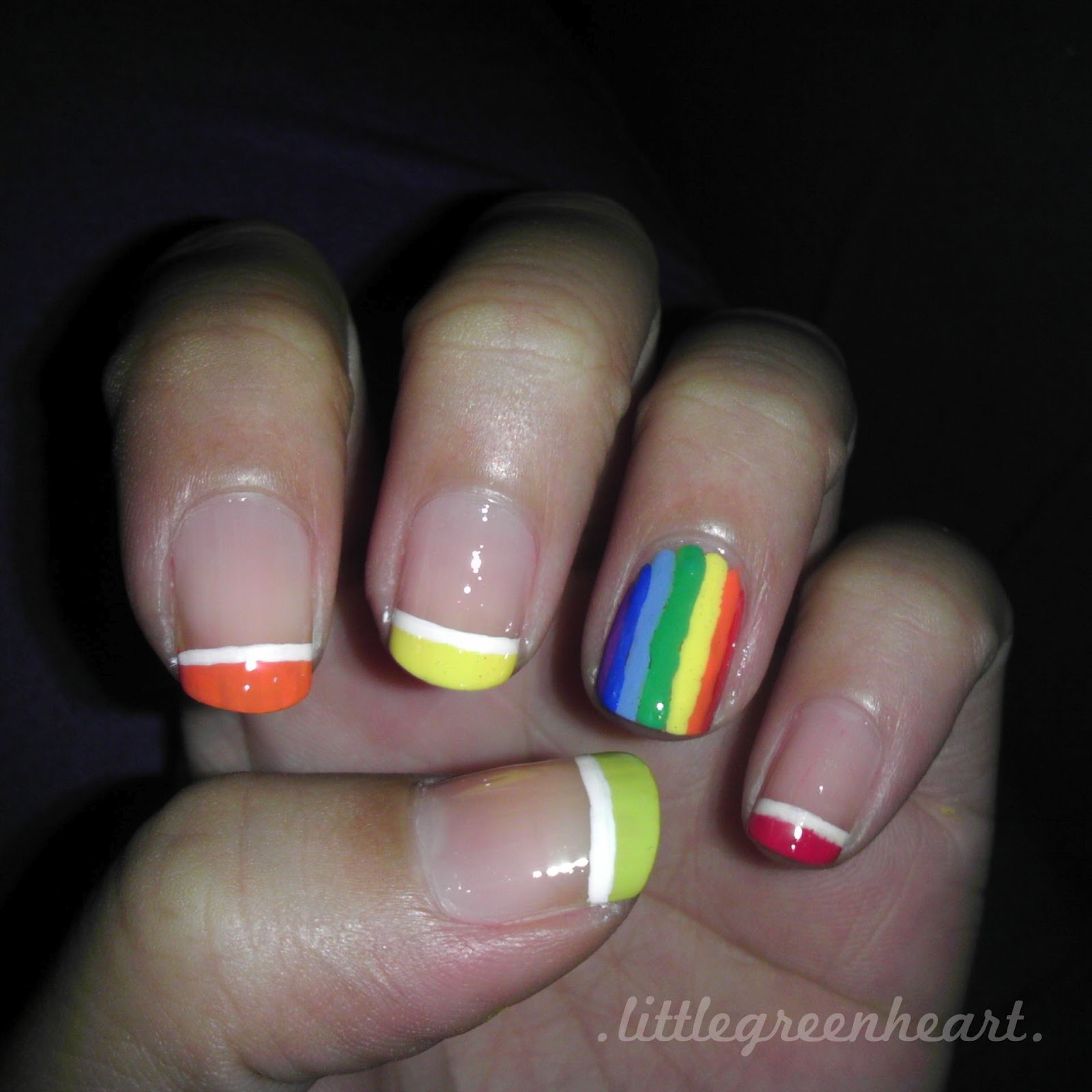 raksasa hijau: Day 9- Rainbow Nails!! :D