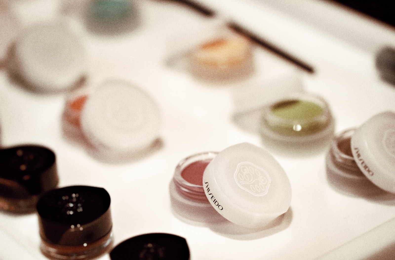 shiseido paperlight cream eye color fard creme avis test swatch