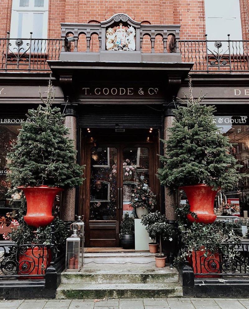 Weekday Wanderlust | Holiday 2019 Inspiration: Christmastime in London