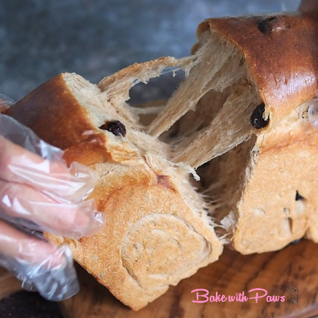 Cinnamon Raisin Soft Sourdough Bread