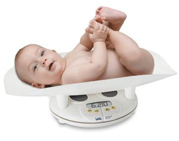 Cân nặng của trẻ bao nhiêu thì đạt chuẩn?