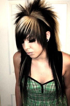 hairstyel clebrtiy emo girls