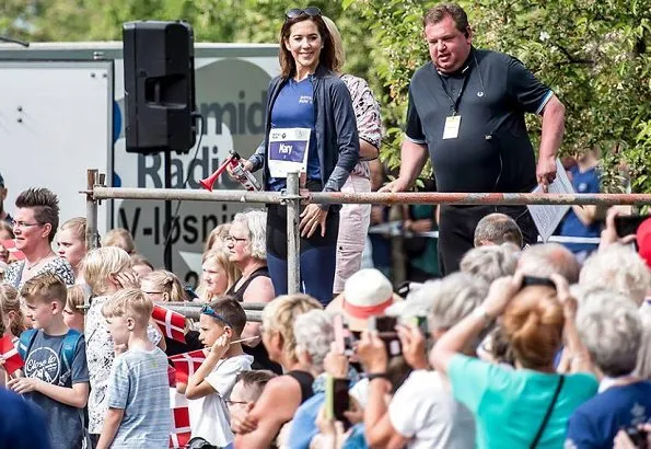 Crown Princess Mary started the One Mile Run, in which Prince Frederik participated in Royal Run. 50th birthday celebrations of Crown Prince Frederik