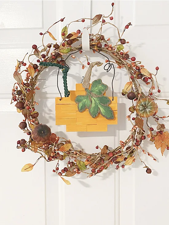 fall wreath with pumpkin