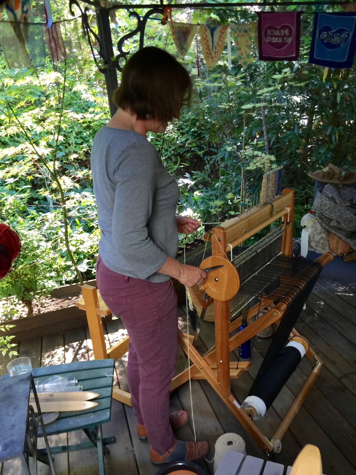 CENTERING WITH FIBER Spinning yarns for Tour De Fleece, 4 Saori weavers..
