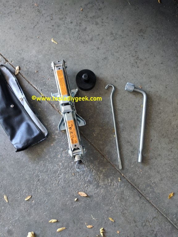 Tesla DIY Geek DIY Spare Tire Kit for a Little Peace of Mind