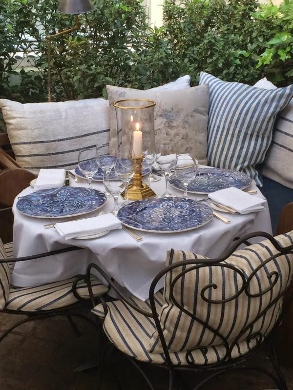 Table decoration in blue &#8211; fascinating ideas!