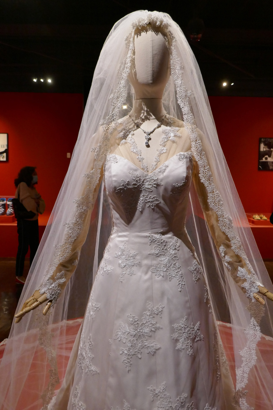 GUCCI WEDDING DRESS