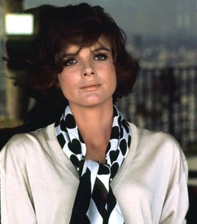 Katharine Ross Weight Height Ethnicity Hair Color Shoe Size
