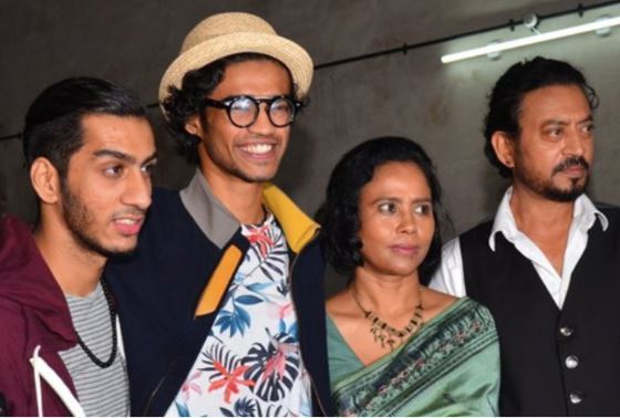 Irrfan Khan Family pic wife Sutapa and sons 