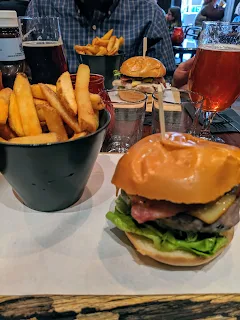 Where to Eat in Edinburgh in Summer: The Holyrood 9A for burgers, fries, and craft beer