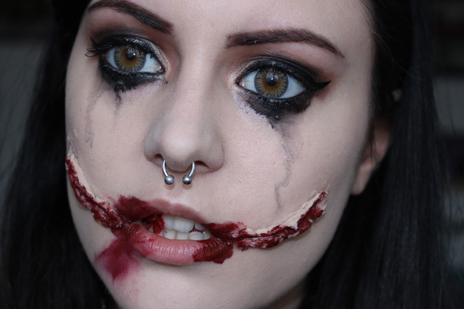 KITTENMOUSTACHE Halloween Chelsea Smile/Black Dahlia