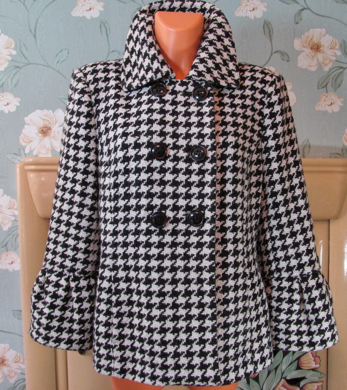 DEBENHAMS COLLECTION BLACK & WHITE WOOL MIX DOGTOOTH CHECK JACKET UK 16
