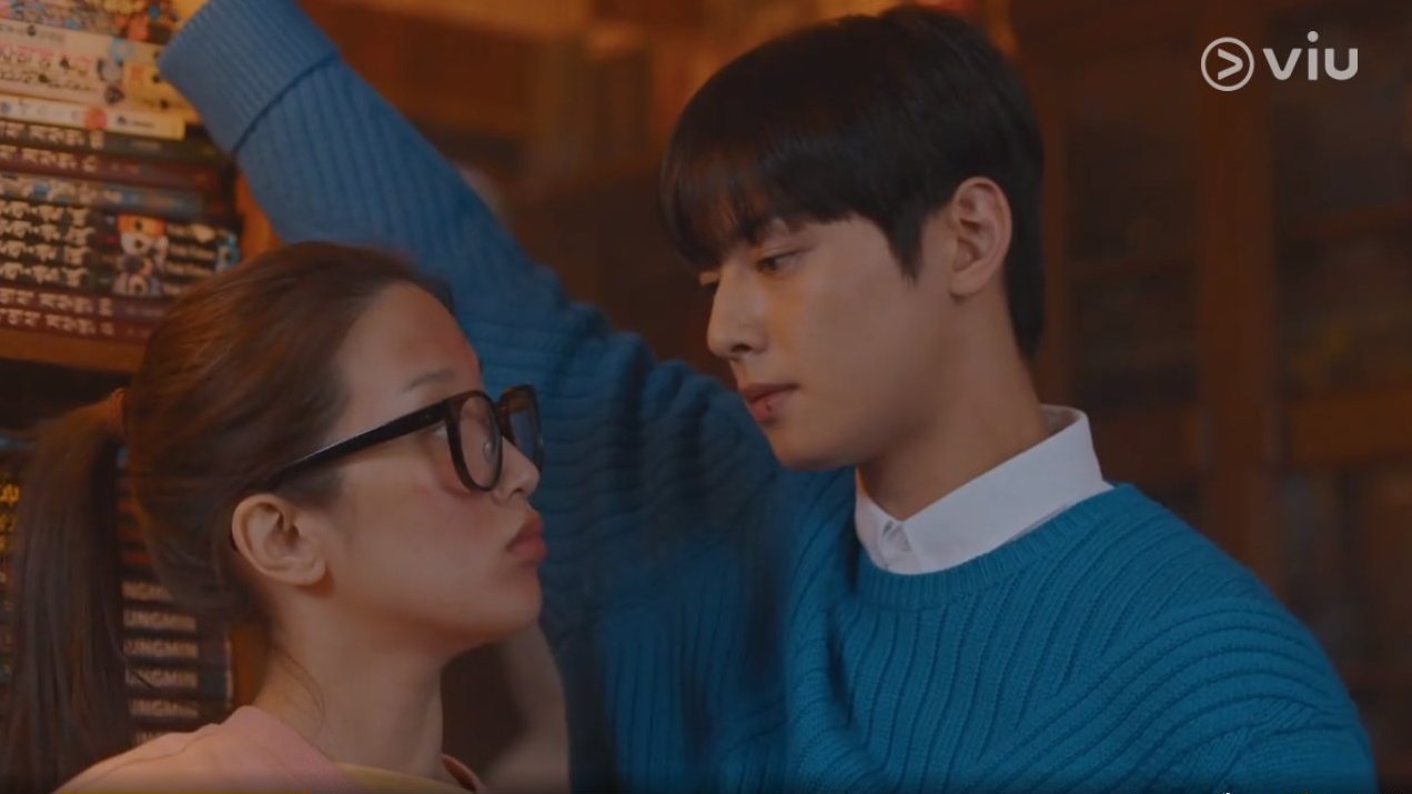 Cha Eun Woo Gets Possessive Over Moon Ga Young in True Beauty Episode 4.