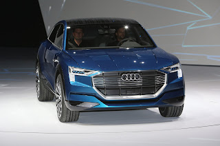 audi q6 esterni design frontale