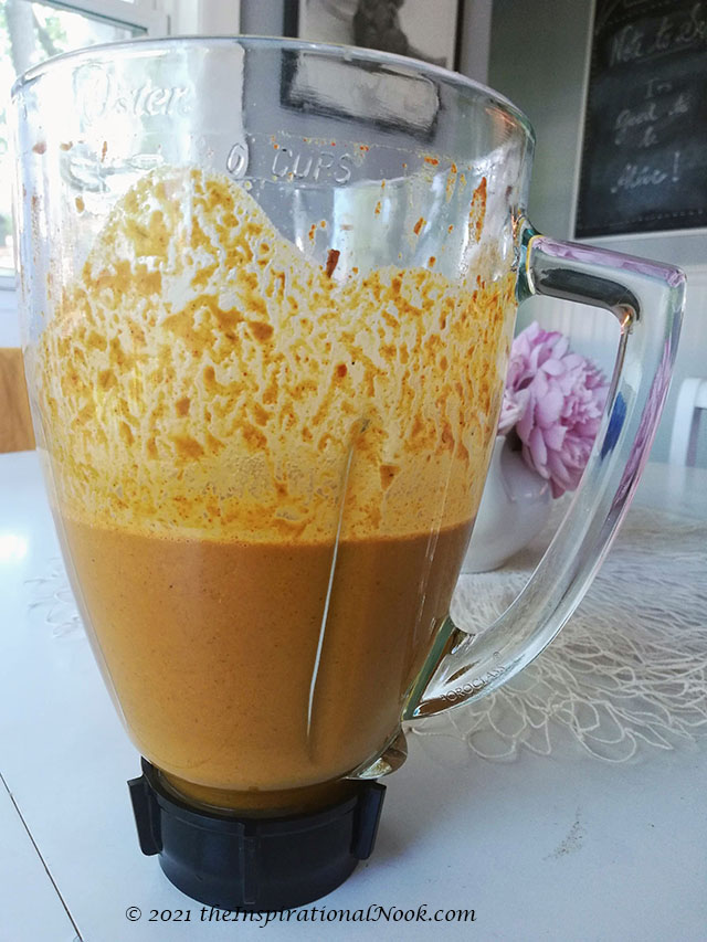 Blended masala with chicken stock