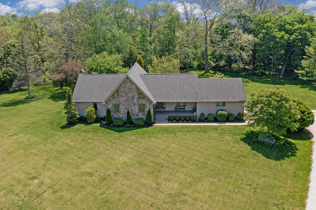 NEW LISTING IN PATASKALA! Real Estate Updates with DeLena Ciamacco