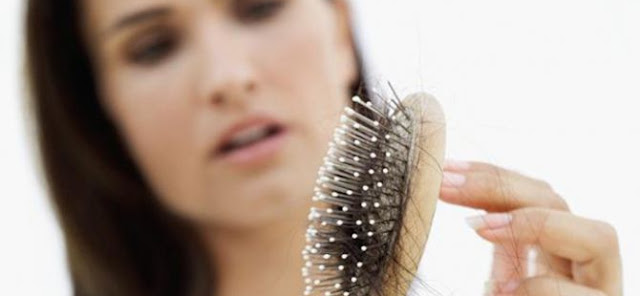Rambut Anda Rontok? Ini Cara Mengatasi Mulai dari Yang Paling Mudah . Rambut Anda Rontok? Ini Cara Mengatasi Mulai dari Yang Paling Mudah .