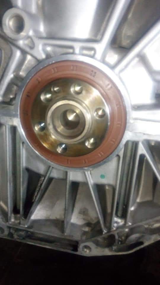 Share rembes dari seal crankshaft belakang grand livina {Dedy Purwanto}
