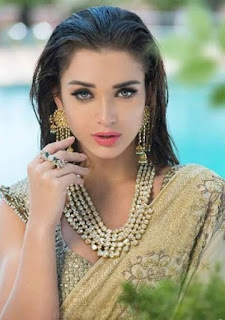 magazines amy jackson pics download